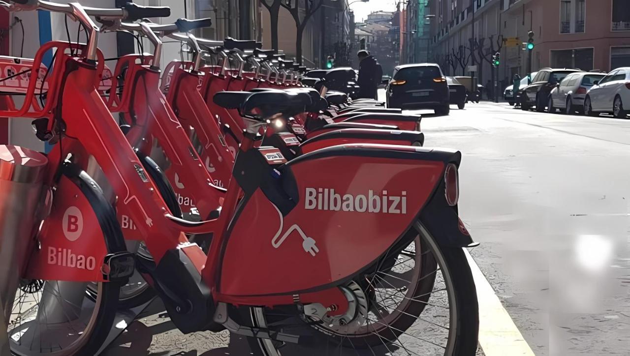Bilbao Urban City Lägenhet Exteriör bild